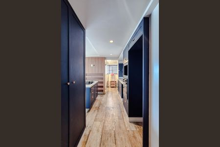 Apartamento à venda com 265m², 3 quartos e 4 vagas Apartamento à venda com 265m², 3 quartos e 4 vagasCozinha