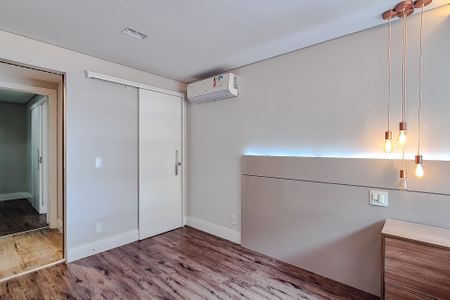 Apartamento à venda com 265m², 3 quartos e 4 vagas Apartamento à venda com 265m², 3 quartos e 4 vagasQuarto 4