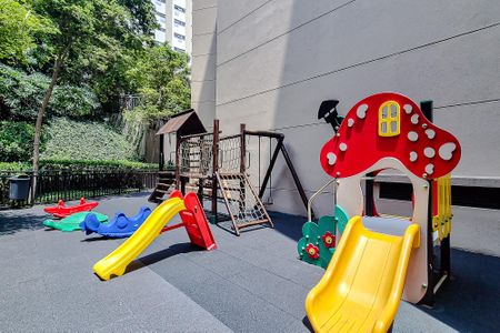 Apartamento à venda com 265m², 3 quartos e 4 vagas Apartamento à venda com 265m², 3 quartos e 4 vagasBrinquedoteca