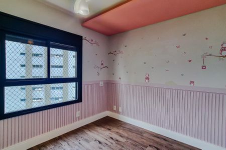 Apartamento à venda com 265m², 3 quartos e 4 vagas Apartamento à venda com 265m², 3 quartos e 4 vagasQuarto 2 - Suíte