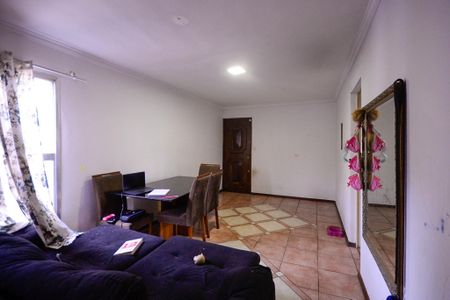 Apartamento à venda com 68m², 3 quartos e 1 vaga Apartamento à venda com 68m², 3 quartos e 1 vagaSala