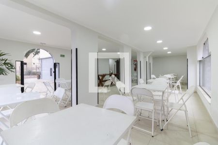 Apartamento à venda com 68m², 3 quartos e 1 vaga Apartamento à venda com 68m², 3 quartos e 1 vagaÁrea comum - Salão de festas