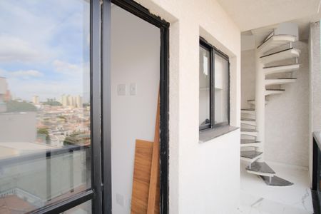 Apartamento à venda com 93m², 2 quartos e sem vagaVaranda