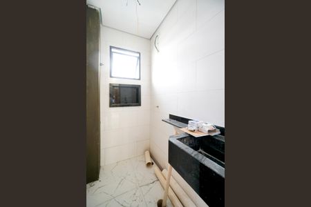 Apartamento à venda com 93m², 2 quartos e sem vagaBanheiro 