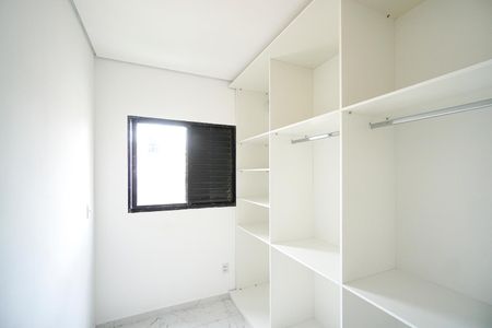 Apartamento à venda com 93m², 2 quartos e sem vagaQuarto 01