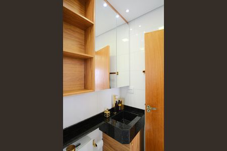 Apartamento à venda com 85m², 2 quartos e sem vagaBanheiro