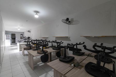 Casa à venda com 300m², 3 quartos e 2 vagasSalão 