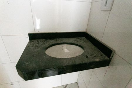 Apartamento à venda com 40m², 2 quartos e sem vagaBanheiro