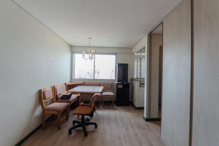 Apartamento à venda com 40m², 1 quarto e 1 vagaSala