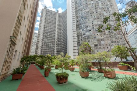 Apartamento à venda com 40m², 1 quarto e 1 vagaÁrea comum