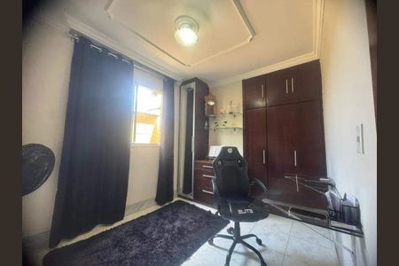 Apartamento à venda com 118m², 3 quartos e 2 vagasQuarto