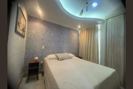 Apartamento à venda com 118m², 3 quartos e 2 vagasQuarto