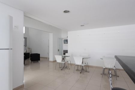 Apartamento para alugar com 54m², 1 quarto e 1 vaga