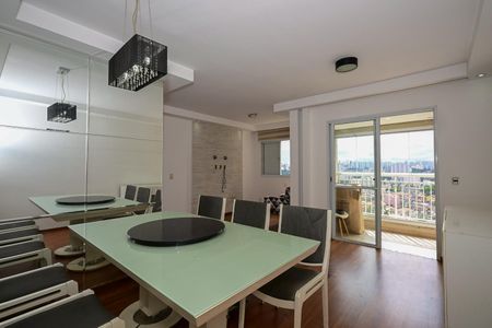 Sala de apartamento para alugar com 2 quartos, 70m² em Jardim Maria Rosa, Taboão da Serra