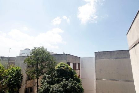 Apartamento para alugar com 85m², 2 quartos e 1 vagaQuarto 2 Vista