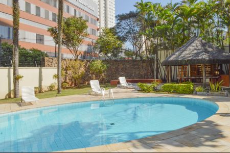 Apartamento à venda com 70m², 3 quartos e 1 vagaÁrea comum - Piscina