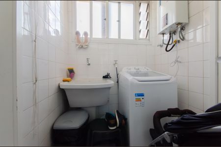 Apartamento à venda com 70m², 3 quartos e 1 vagaÁrea de Serviço