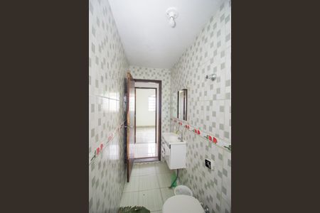 Casa para alugar com 150m², 3 quartos e 6 vagasBanheiro Social