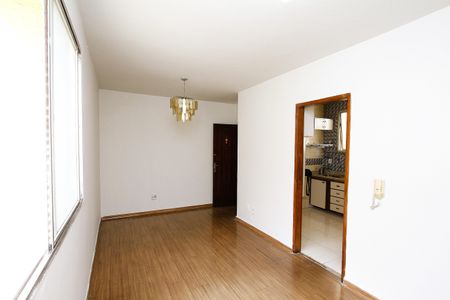 Sala de apartamento à venda com 3 quartos, 67m² em Carlos Prates, Belo Horizonte