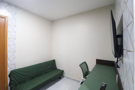 Apartamento para alugar com 1 quarto, 24m² em Vila Mazzei, São Paulo