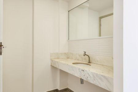 Apartamento à venda com 65m², 2 quartos e sem vagaBanheiro 