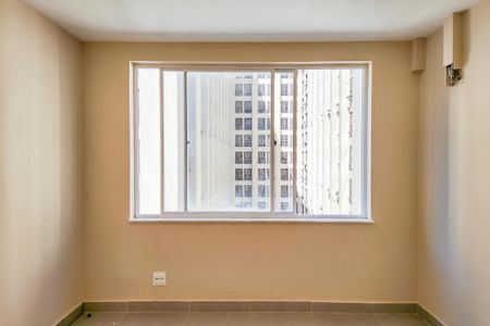 Quarto 1 de apartamento à venda com 2 quartos, 65m² em Centro, Rio de Janeiro