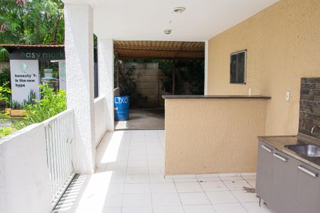Apartamento para alugar com 50m², 2 quartos e 1 vagaÁrea comum - Churrasqueira