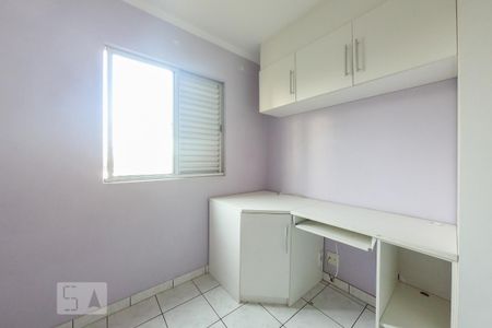 Apartamento para alugar com 67m², 3 quartos e 1 vagaQuarto