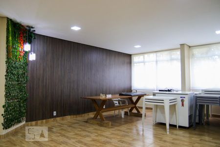 Apartamento para alugar com 67m², 3 quartos e 1 vagaÁrea externa