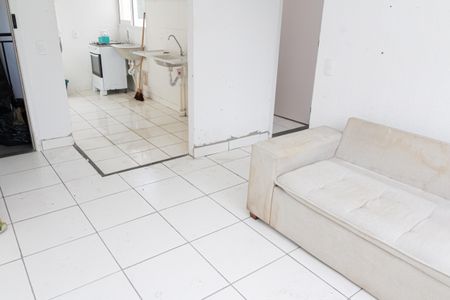 Sala de apartamento para alugar com 2 quartos, 45m² em Santíssimo, Rio de Janeiro
