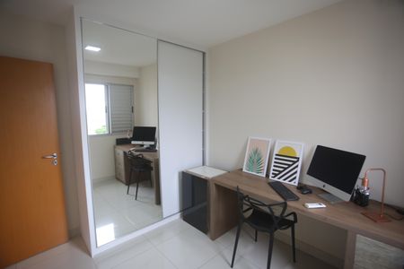 Apartamento para alugar com 120m², 2 quartos e 3 vagasQuarto