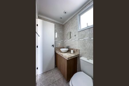 Apartamento para alugar com 65m², 2 quartos e 2 vagasBanheiro da Suíte