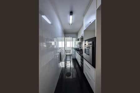 Apartamento para alugar com 65m², 2 quartos e 2 vagasCozinha