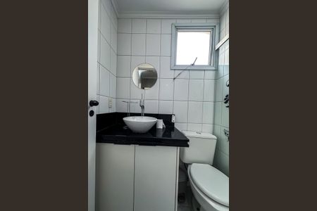 Apartamento para alugar com 65m², 2 quartos e 2 vagasBanheiro