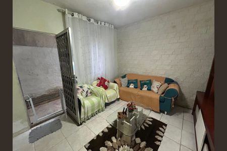 Casa para alugar com 108m², 2 quartos e sem vagaSala