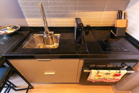 Sala/Cozinha de apartamento para alugar com 1 quarto, 26m² em Brás, São Paulo