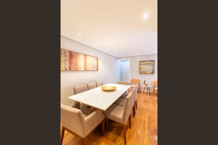 Apartamento à venda com 106m², 3 quartos e 1 vagaSala de Jantar