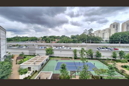Vista  de apartamento à venda com 2 quartos, 65m² em Lapa, São Paulo