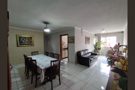 Apartamento à venda com 87m², 3 quartos e 1 vaga Apartamento à venda com 87m², 3 quartos e 1 vagaSala