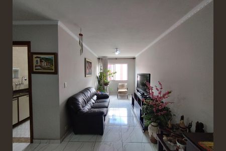 Apartamento à venda com 87m², 3 quartos e 1 vaga Apartamento à venda com 87m², 3 quartos e 1 vagaSala