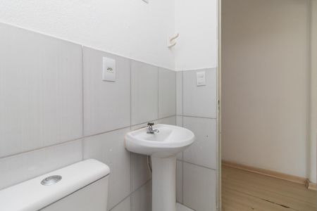 Banheiro de apartamento para alugar com 1 quarto, 43m² em Santa Tereza, Porto Alegre