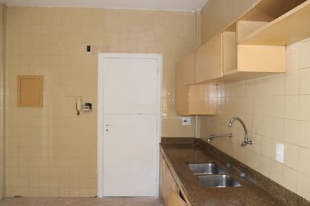 Apartamento para alugar com 119m², 4 quartos e 1 vagaCozinha