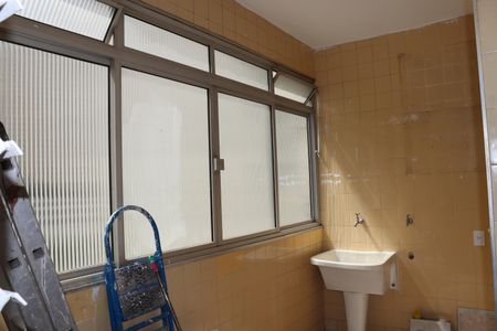 Apartamento para alugar com 119m², 4 quartos e 1 vagaÁrea de Serviço