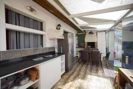 Apartamento para alugar com 116m², 2 quartos e 1 vagaCozinha