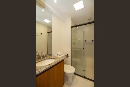 Banheiro de kitnet/studio à venda com 1 quarto, 22m² em Jardim Paulista, São Paulo