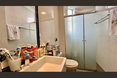 Apartamento à venda com 105m², 3 quartos e 2 vagasbanho