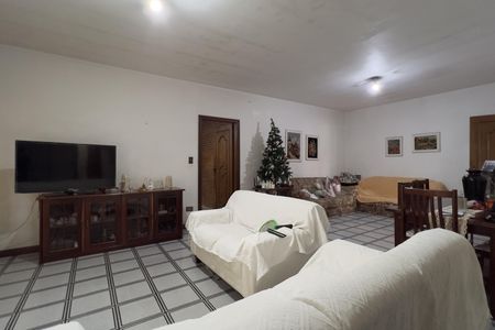 Casa à venda com 241m², 3 quartos e 5 vagas Casa à venda com 241m², 3 quartos e 5 vagasSala