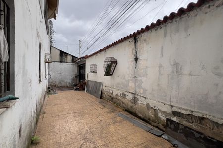 Casa à venda com 241m², 3 quartos e 5 vagas Casa à venda com 241m², 3 quartos e 5 vagasÁrea externa