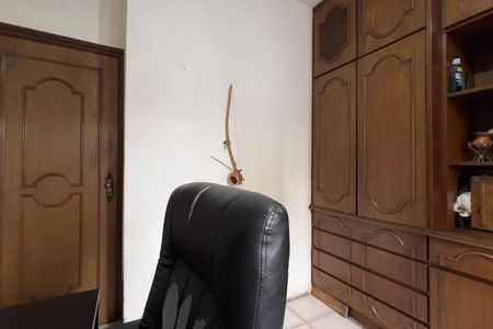 Casa à venda com 241m², 3 quartos e 5 vagas Casa à venda com 241m², 3 quartos e 5 vagasQuarto 1