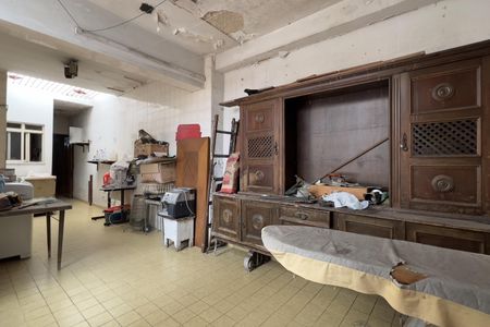 Casa à venda com 241m², 3 quartos e 5 vagas Casa à venda com 241m², 3 quartos e 5 vagasÁrea de Serviço